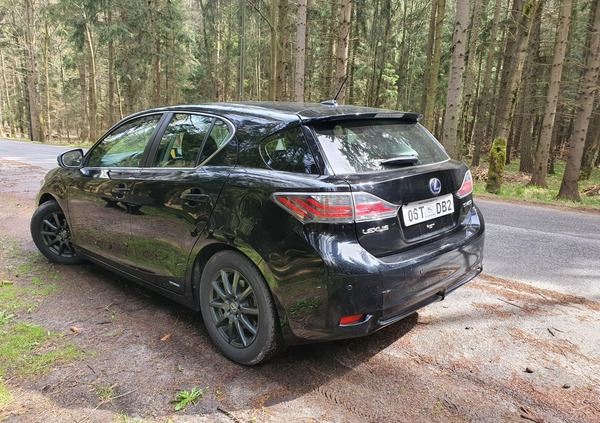 Lexus CT cena 36900 przebieg: 320000, rok produkcji 2012 z Wałbrzych małe 92